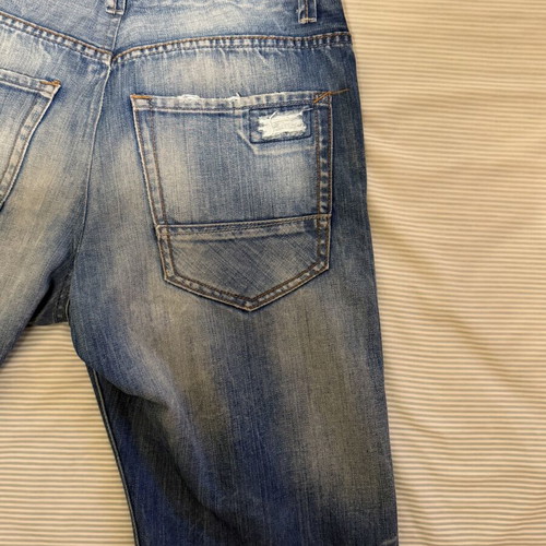 Men's denim bermuda shorts like new, size medium, blue
