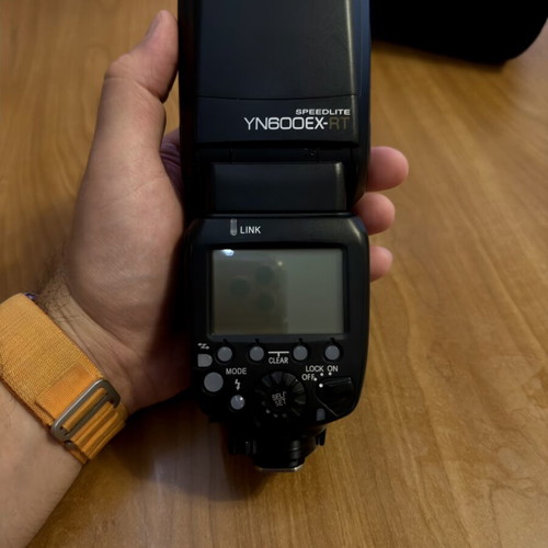 Yongnuo YN600EX-RT flash for Canon cameras, with case