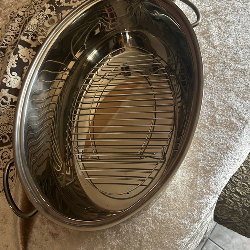 Large Stainless Steel Roasting Pan with Internal Rack New