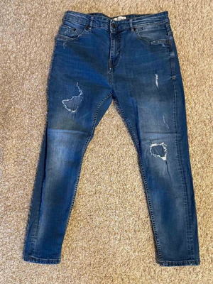 Pull and Bear jeans size 31 like new pants