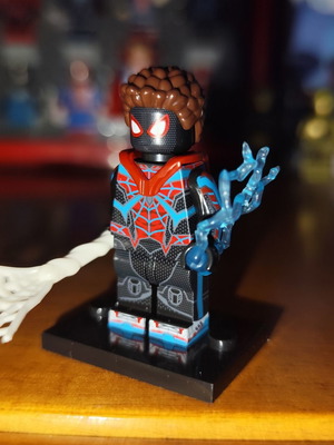 Spider-Man Miles Morales Evolved Suit figure like new
