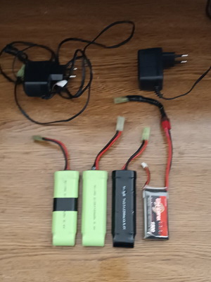 Airsoft batteries used, pack of 4 with 2 chargers