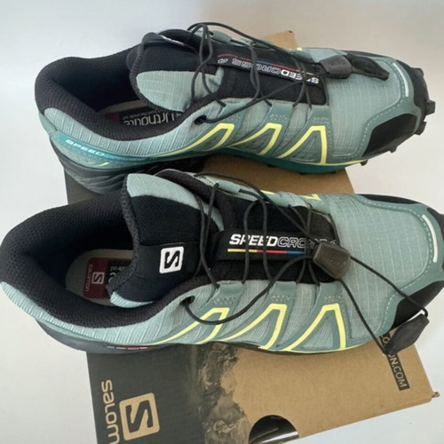 Salomon Speedcross 4W hiking shoe like new, waterproof, size 38