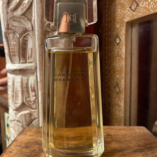 Carolina Herrera Femme tuberose eau de toilette like new 100 ml