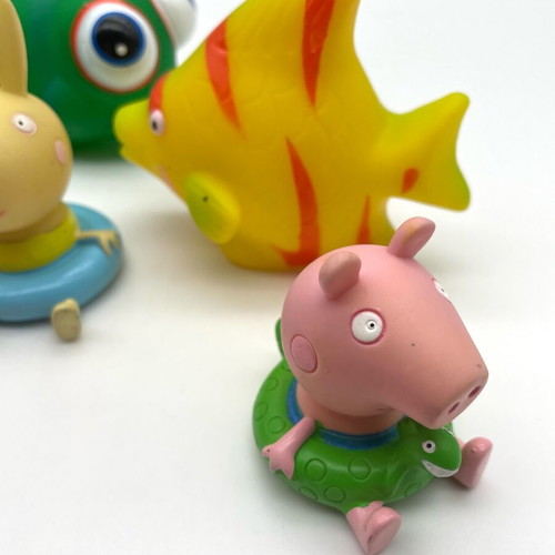 Small floating animals used, set of 10, soft plastic