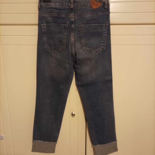 Lynne casual look pants size 27 used
