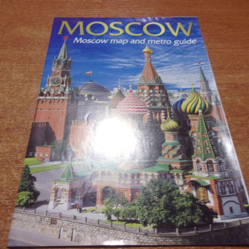 Moscow book tribute with 160 color images, map and metro plan like new
