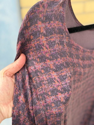 Blouse with batwing sleeve used, red and purple, size XL