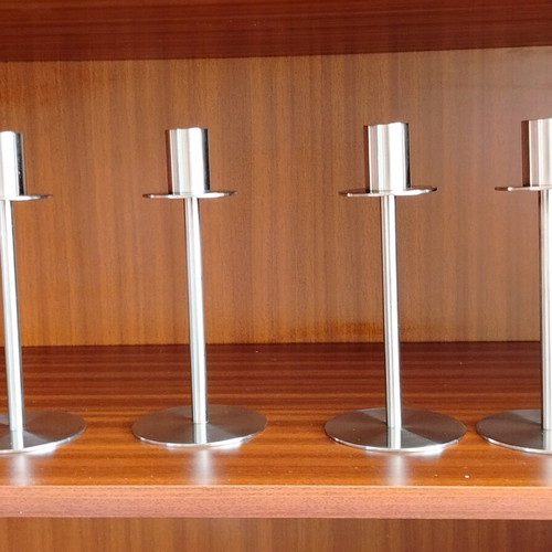 Stainless steel candlesticks like new, set of 4, modern design