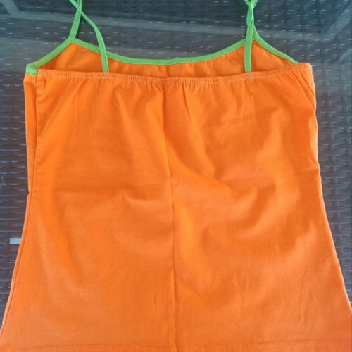 Elisa Immagine orange top L-XL like new with sequined rose and butterflies