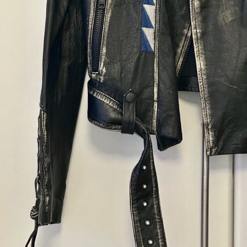 April, May Vanes1 leather jacket like new, size M