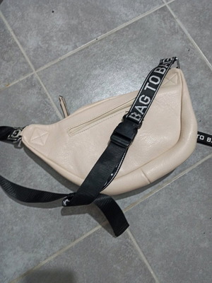 Banana bag like new