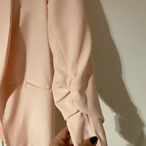 Blazer medium in soft pink with 3/4 sleeves used