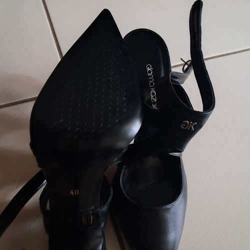 Gianna Kazakou leather pumps new, size 40, black
