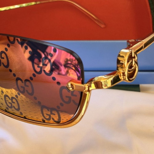 Gucci GG1278S 005 Sunglasses new, gold frame purple mirror