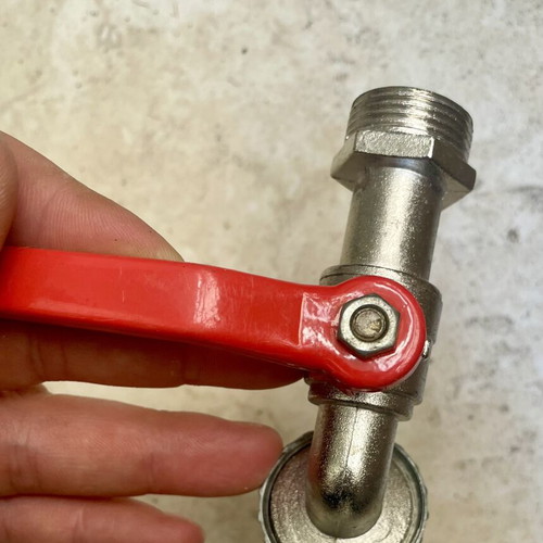 Outdoor faucet 3/4, large hose connection