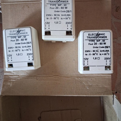Electronic Lighting Transformers WP-60 12V 20-60W set of 3 new