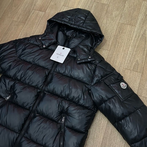 Moncler Maya Puffer καινούργιο, μέγεθος Large, μαύρο