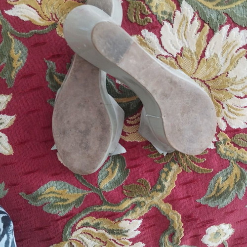 Sambo beige sandals size 41 used with minor scratches