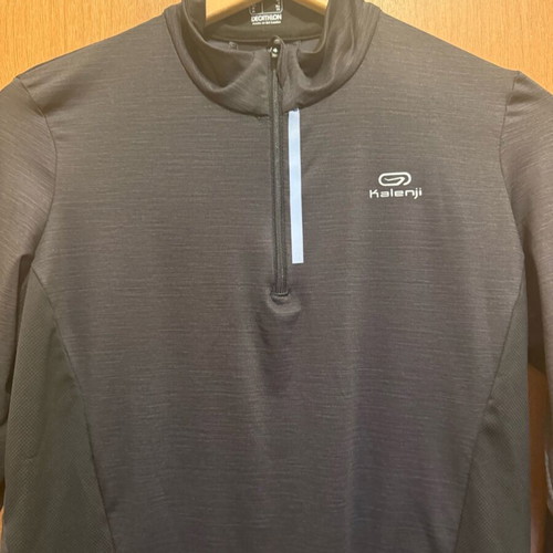 Kalentji dryfit windproof sports shirt new, black, size S