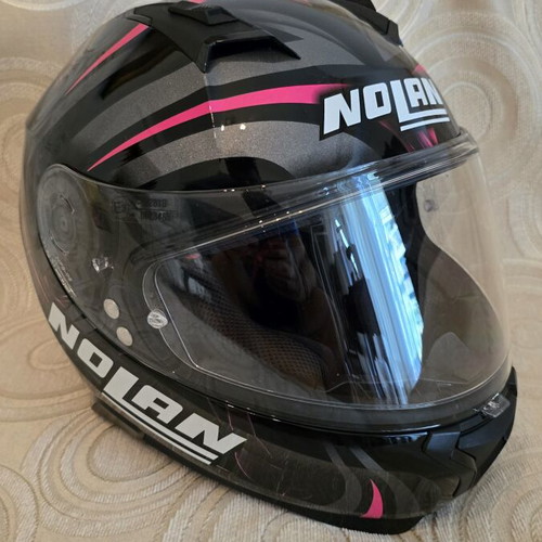 Nolan N87 motorcycle helmet Small black/fuchsia like new