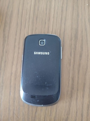Samsung Galaxy mini GT-S5570 used mobile phone without charger and battery