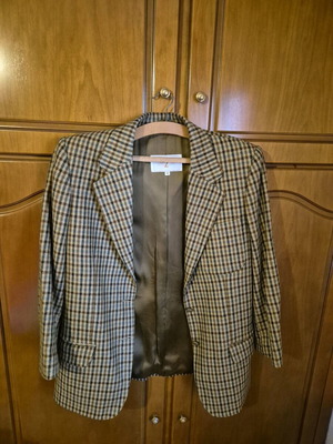 Vintage tweed jacket in brown-beige houndstooth, like new