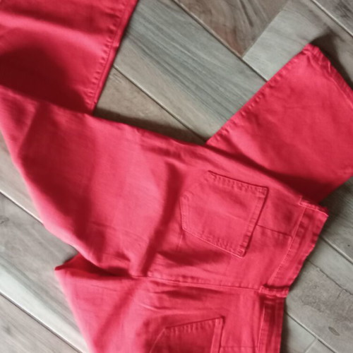 Jeans elastic red like new