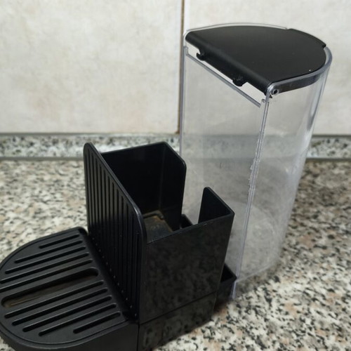 De'Longhi Inissia coffee maker parts used
