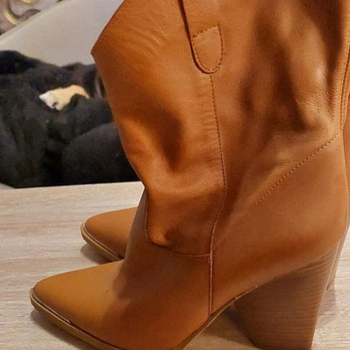 Sante brown ankle boots new and unworn, size 41