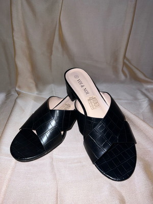 Voi & Noi Μαύρα Croc-Effect Mules σαν καινούργια, νούμερο 39