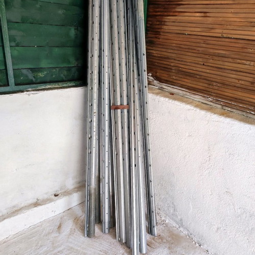 vine stakes 24 pieces
