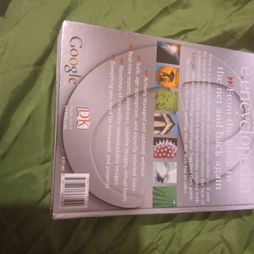 E.encyclopedia hardcover like new, only with Vox