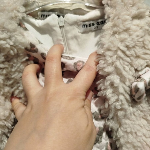 Dress with fur vest like new for 2 years old