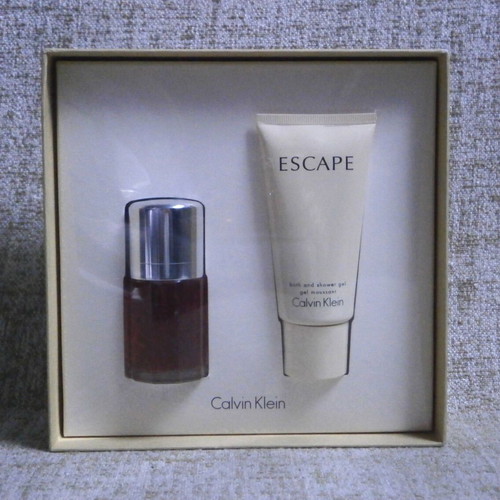 Escape Calvin Klein EDP 50ml and bath and shower gel gift set new with box