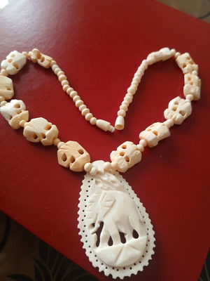 Necklace from camel bone, 40 cm, like new