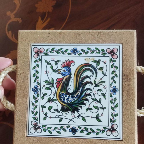 Painted tile used on cork 14x14 cm
