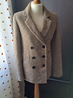 Attrattivo σακάκι ανάγλυφο πλεκτό μπεζ καφέ σαν καινούργιο, μέγεθος Small