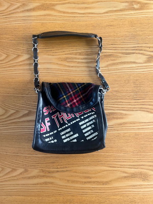 Killah "Sister of Thunder" vintage shoulder bag with chain, 90s Y2K grunge