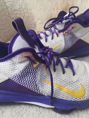 Nike Lebron Witness 4 basketball shoes used, size 45, white purple yellow