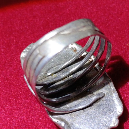 Silver ring with oval blue goldstone stone used