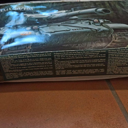 Heller AMX-30 1/35 model kit like new