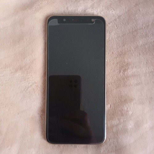 Sansung Galaxy Duos for spare parts used, gold color with case
