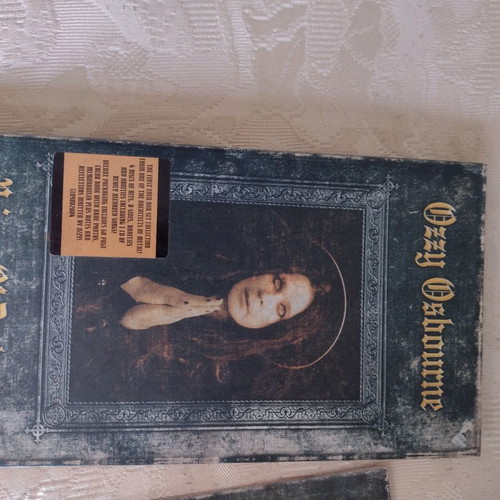 Ozzy Osbourne Prince of Darkness box set used, rock