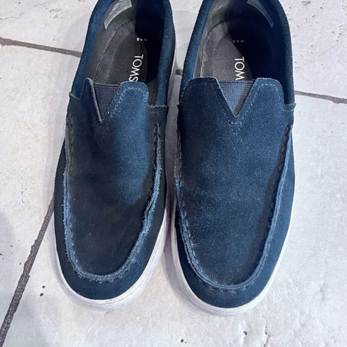 Toms men's black suede shoes like new