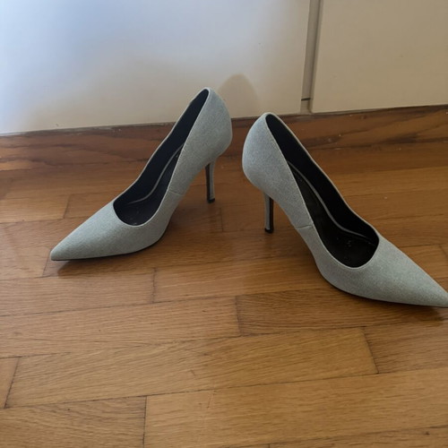 Zara denim women's heels size 40 like new, light blue