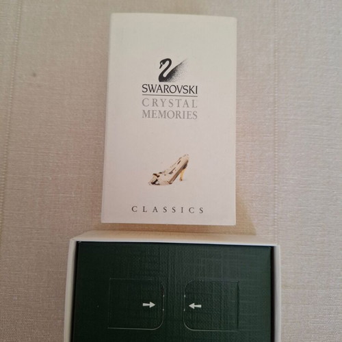 Swarovsky shoe new from the Classics series