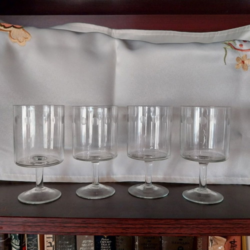 Set of 4 vintage liqueur glasses from the 70s, glass with stem