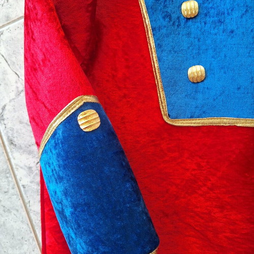 Children's tin soldier costume like new, size 6 (4-6 years)