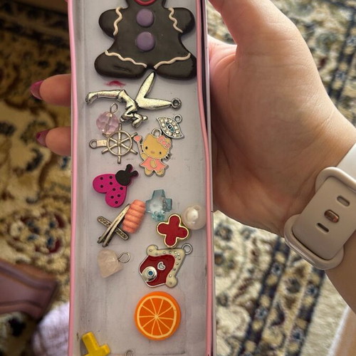 Diy jewelry kit with beads like new